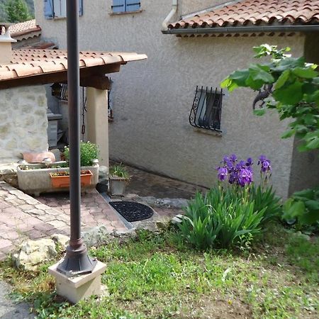 昂特勒沃Joelle Et Daniel住宿加早餐旅馆 外观 照片